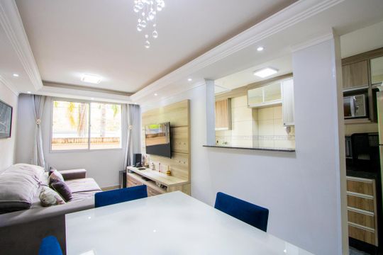 Apartamento à venda com 2 quartos, 57m² em Parque São Vicente, Santo André