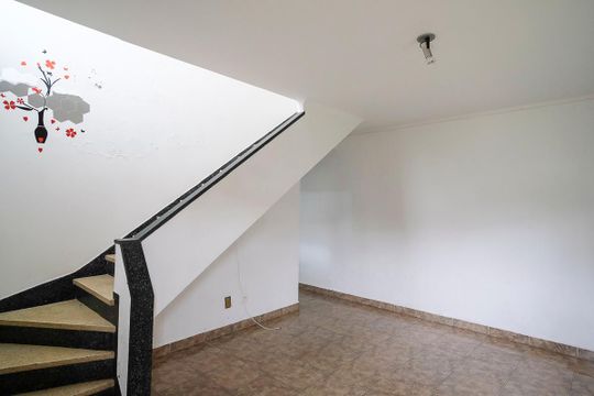 Casa à venda com 2 quartos, 122m² em Jardim Orlandina, São Bernardo do Campo