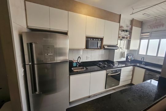 Cozinha  de apartamento à venda com 2 quartos, 48m² em Mooca, São Paulo