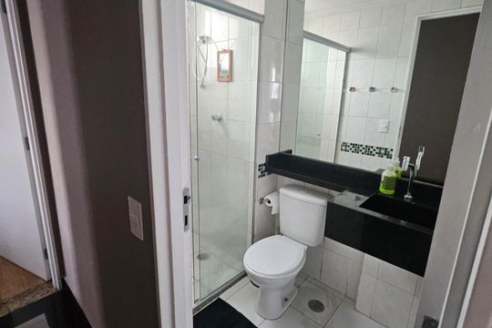 Banheiro de apartamento à venda com 2 quartos, 48m² em Mooca, São Paulo