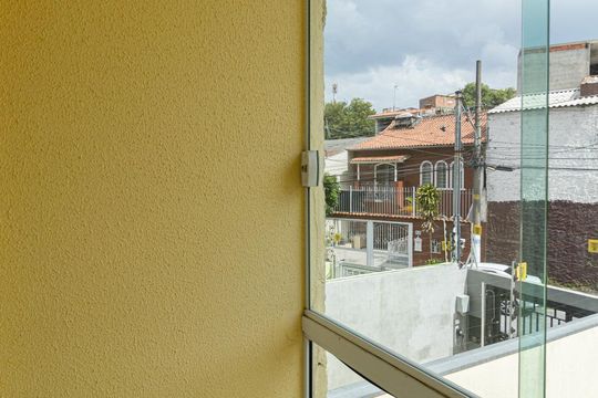Varanda Suíte de casa à venda com 3 quartos, 147m² em Jardim Fernandes, São Paulo