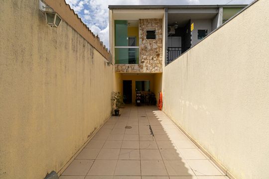 Garagem de casa à venda com 3 quartos, 147m² em Jardim Fernandes, São Paulo