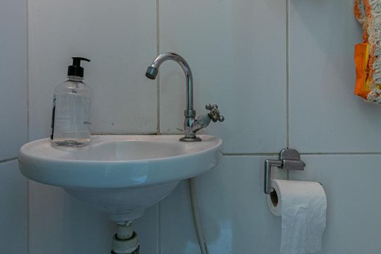 Lavabo de casa à venda com 3 quartos, 147m² em Jardim Fernandes, São Paulo