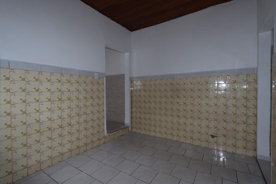 Cozinha de casa à venda com 7 quartos, 500m² em Vila California, São Paulo