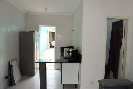 Sala de casa de condomínio para alugar com 2 quartos, 148m² em Chácara Ondas Verdes, Cotia
