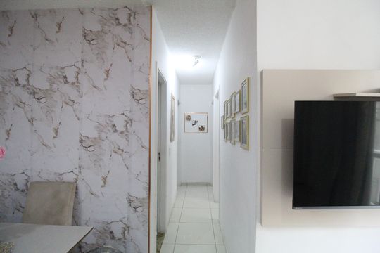 Sala - Corredor  de apartamento à venda com 3 quartos, 60m² em Taquara, Rio de Janeiro