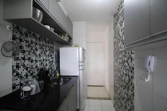 Cozinha de apartamento à venda com 3 quartos, 60m² em Taquara, Rio de Janeiro
