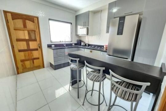 Cozinha de casa à venda com 2 quartos, 95m² em Vila Carolina, São Paulo