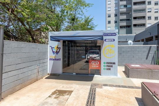 Mini Mercado de apartamento para alugar com 2 quartos, 37m² em Jardim São Luís, São Paulo