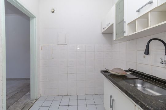 Cozinha de apartamento para alugar com 2 quartos, 52m² em Manacás, Belo Horizonte