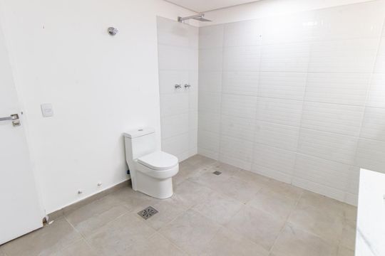 Banheiro da Suíte 1 de apartamento para alugar com 4 quartos, 260m² em Tatuapé, São Paulo