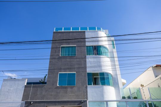 Fachada de apartamento à venda com 3 quartos, 117m² em Vila Cloris, Belo Horizonte