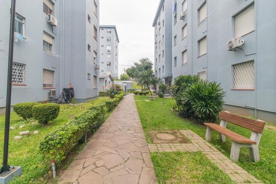 Área comum de apartamento à venda com 1 quarto, 48m² em Azenha, Porto Alegre