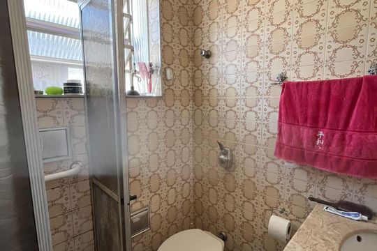 Banheiro de casa à venda com 2 quartos, 108m² em Jardim do Colegio (Zona Norte), São Paulo