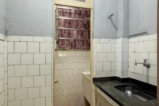 Cozinha de apartamento para alugar com 2 quartos, 50m² em Copacabana, Rio de Janeiro