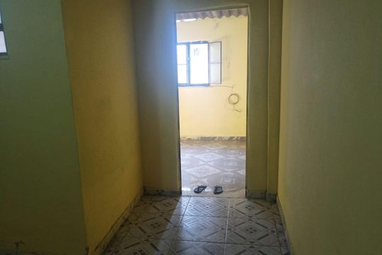 Corredor de casa para alugar com 1 quarto, 80m² em Anchieta, Nilópolis
