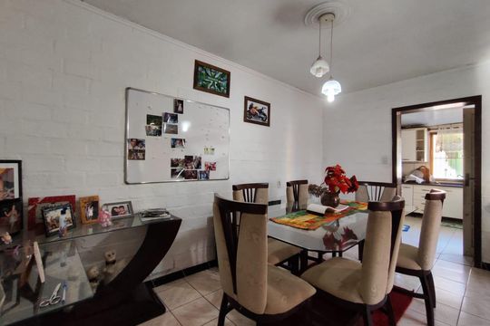 Sala de casa para alugar com 2 quartos, 115m² em Rondônia, Novo Hamburgo