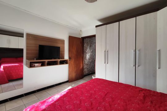 Quarto 1 de casa para alugar com 2 quartos, 115m² em Rondônia, Novo Hamburgo