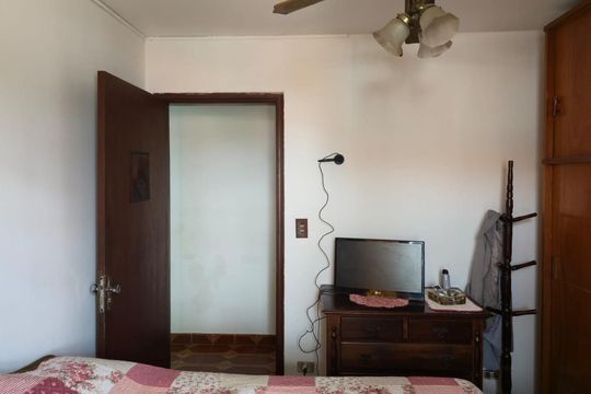 Casa 02/ Quarto 01  com Varanda  de casa à venda com 5 quartos, 255m² em Jardim Pinhal, Guarulhos