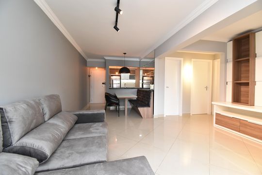 Apartamento para alugar com 2 quartos, 89m² em Mercês, Curitiba
