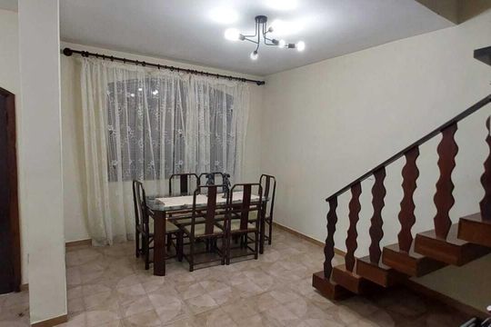 Sala de casa para alugar com 3 quartos, 200m² em Taquara, Rio de Janeiro