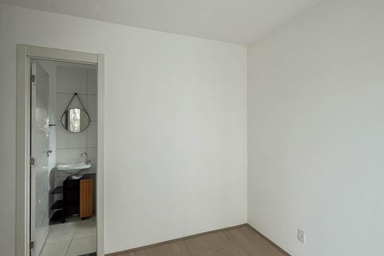 Suíte de apartamento para alugar com 2 quartos, 54m² em Santo Cristo, Rio de Janeiro