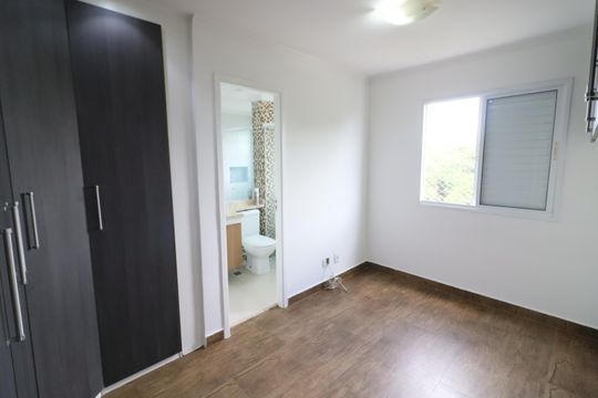 Suíte 1 de apartamento para alugar com 2 quartos, 57m² em Umuarama, Osasco