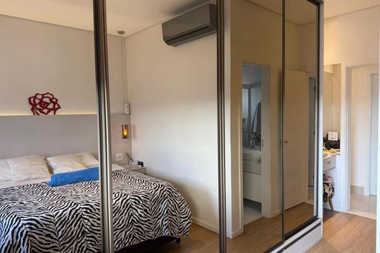 Quarto de apartamento à venda com 3 quartos, 96m² em Morumbi, São Paulo