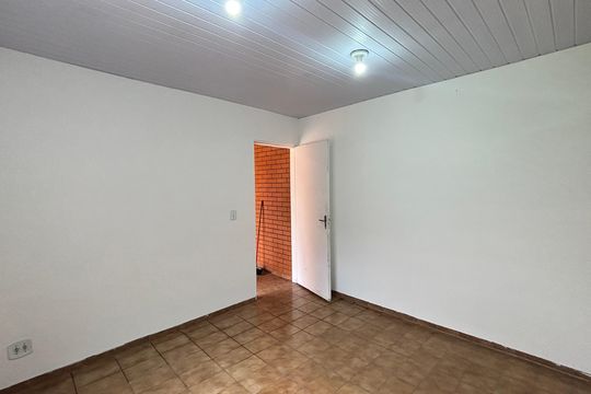 Deposito de casa para alugar com 3 quartos, 375m² em Vila Metalúrgica, Santo André