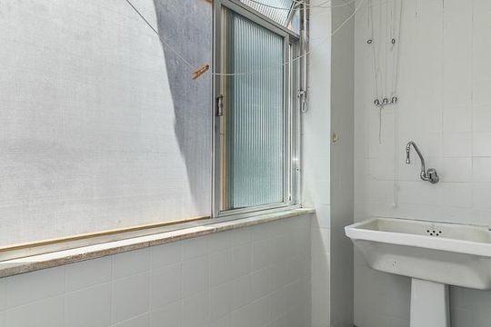 Área de Serviço de apartamento para alugar com 3 quartos, 150m² em Moinhos de Vento, Porto Alegre