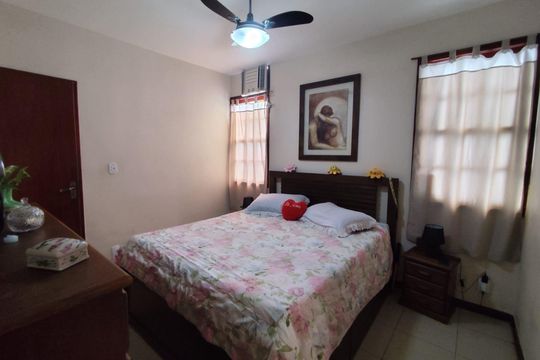 Casa à venda com 2 quartos, 204m² em Penha Circular, Rio de Janeiro