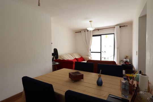 Sala de apartamento à venda com 2 quartos, 73m² em Jardim Monte Kemel, São Paulo