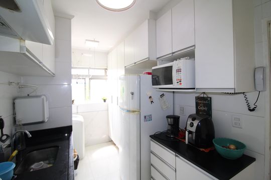 Cozinha de apartamento à venda com 2 quartos, 50m² em Limão, São Paulo