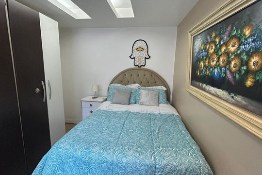 Quarto de casa de condomínio para alugar com 6 quartos, 211m² em Barra da Tijuca, Rio de Janeiro