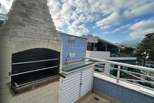 Área comum de casa de condomínio para alugar com 6 quartos, 211m² em Barra da Tijuca, Rio de Janeiro