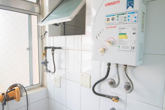 Área de serviço de apartamento para alugar com 2 quartos, 49m² em Vila Nova Cachoeirinha, São Paulo