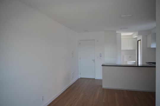 Sala de apartamento para alugar com 2 quartos, 64m² em Parque das Nações, Santo André