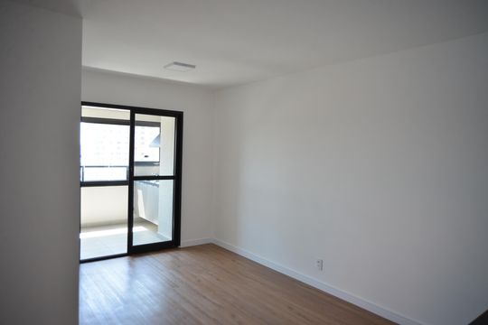 Sala de apartamento para alugar com 2 quartos, 64m² em Parque das Nações, Santo André