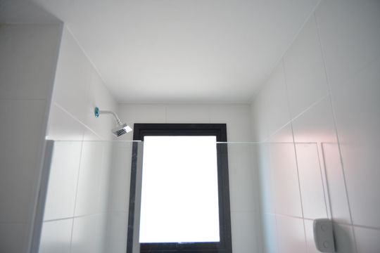 Banheiro Social de apartamento para alugar com 2 quartos, 64m² em Parque das Nações, Santo André