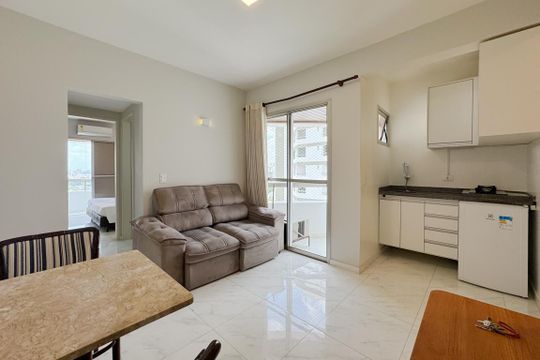Sala de apartamento para alugar com 1 quarto, 48m² em Paraíso, São Paulo