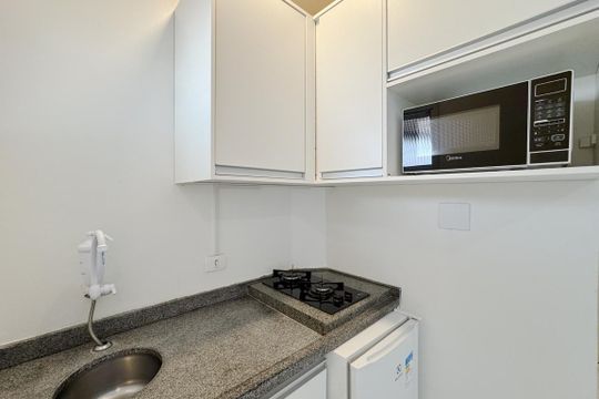 Cozinha de apartamento para alugar com 1 quarto, 48m² em Paraíso, São Paulo