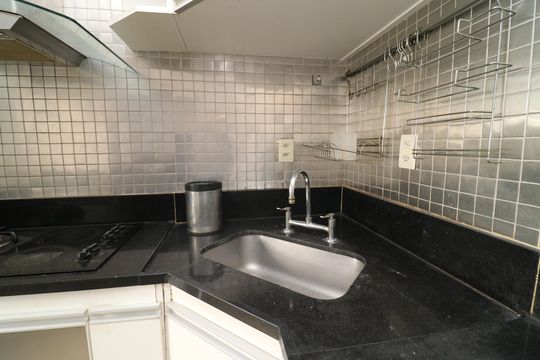 Cozinha de apartamento para alugar com 4 quartos, 288m² em Moneró, Rio de Janeiro