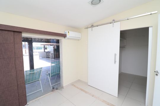 Suíte 2 de apartamento para alugar com 4 quartos, 288m² em Moneró, Rio de Janeiro