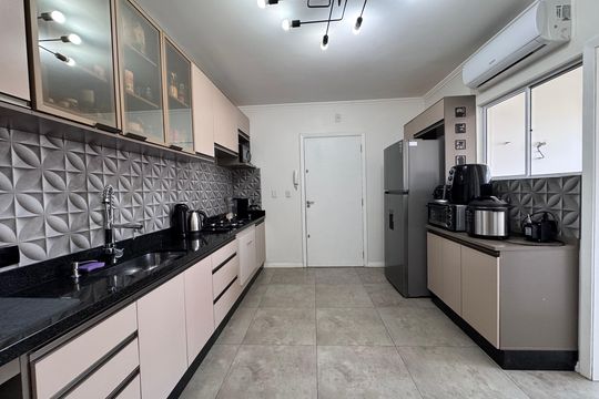 Cozinha de apartamento à venda com 3 quartos, 96m² em Morro do Espelho, São Leopoldo