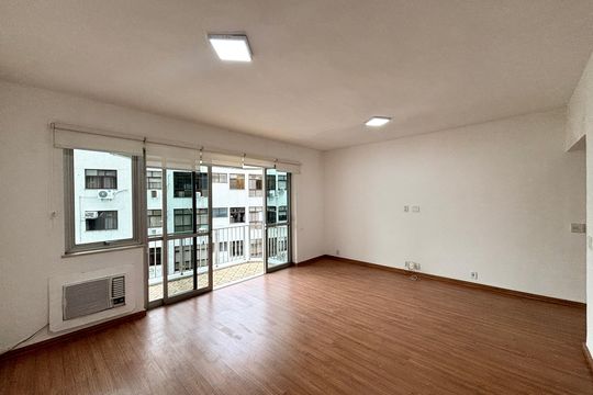 Apartamento para alugar com 3 quartos, 115m² em Leblon, Rio de Janeiro
