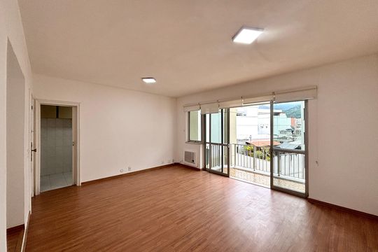 Sala de apartamento para alugar com 3 quartos, 115m² em Leblon, Rio de Janeiro