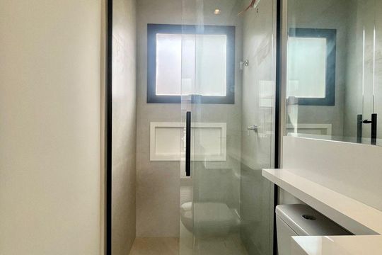 Banheiro da Cobertura de casa de condomínio à venda com 4 quartos, 158m² em Parque Taquaral, Campinas