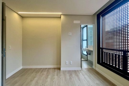 Suíte de casa de condomínio à venda com 4 quartos, 158m² em Parque Taquaral, Campinas