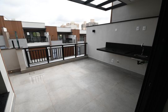 Varanda de casa de condomínio à venda com 3 quartos, 158m² em Parque Taquaral, Campinas