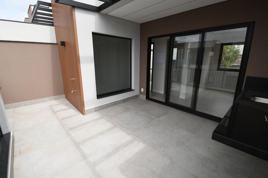 Varanda de casa de condomínio à venda com 3 quartos, 158m² em Chácara Primavera, Campinas